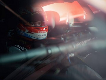 Lotus Evija X z rekordem N&uuml;rburgringu
